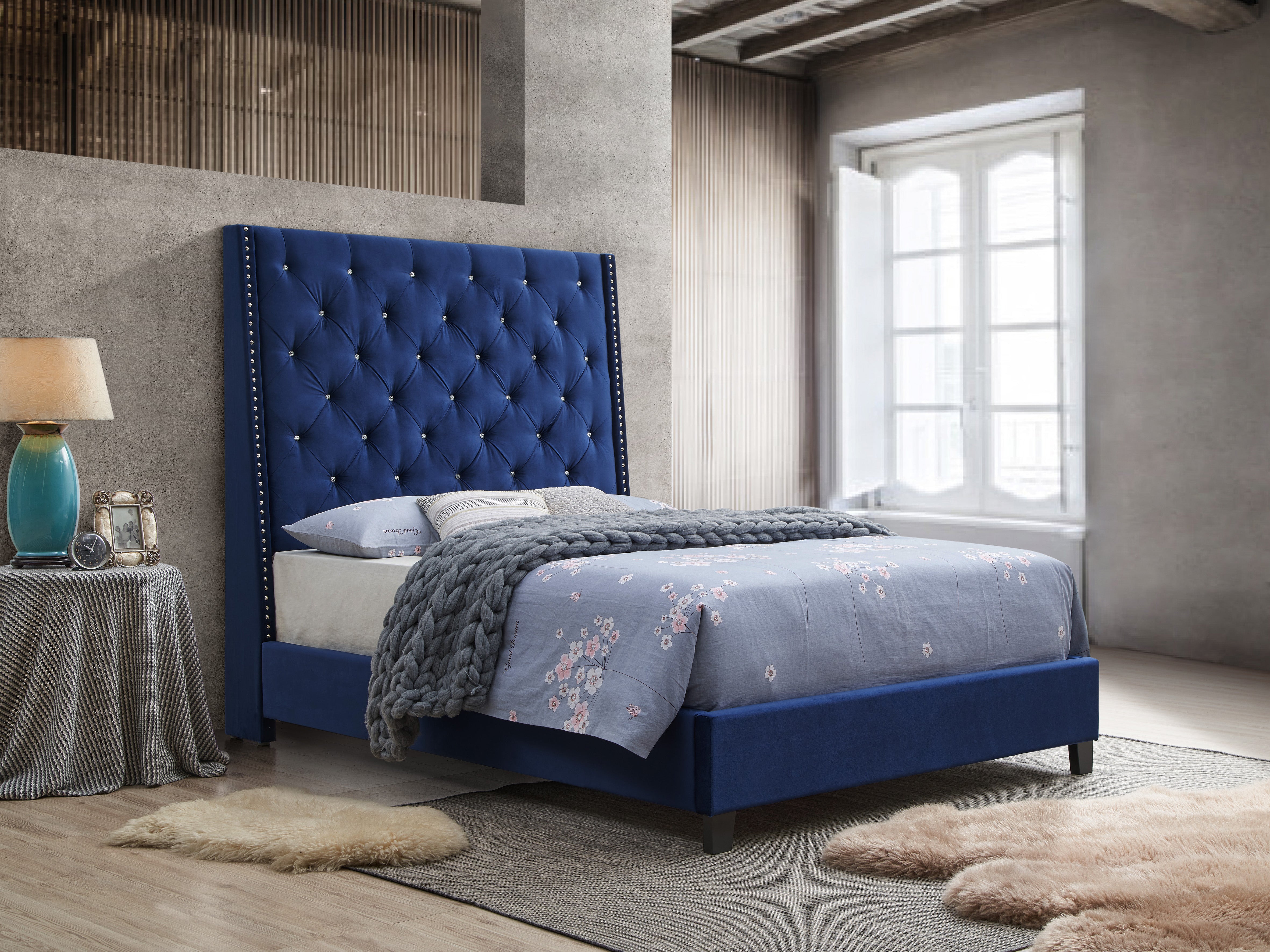 CHANTILLY Q HB ROYAL BLUE VELVET   