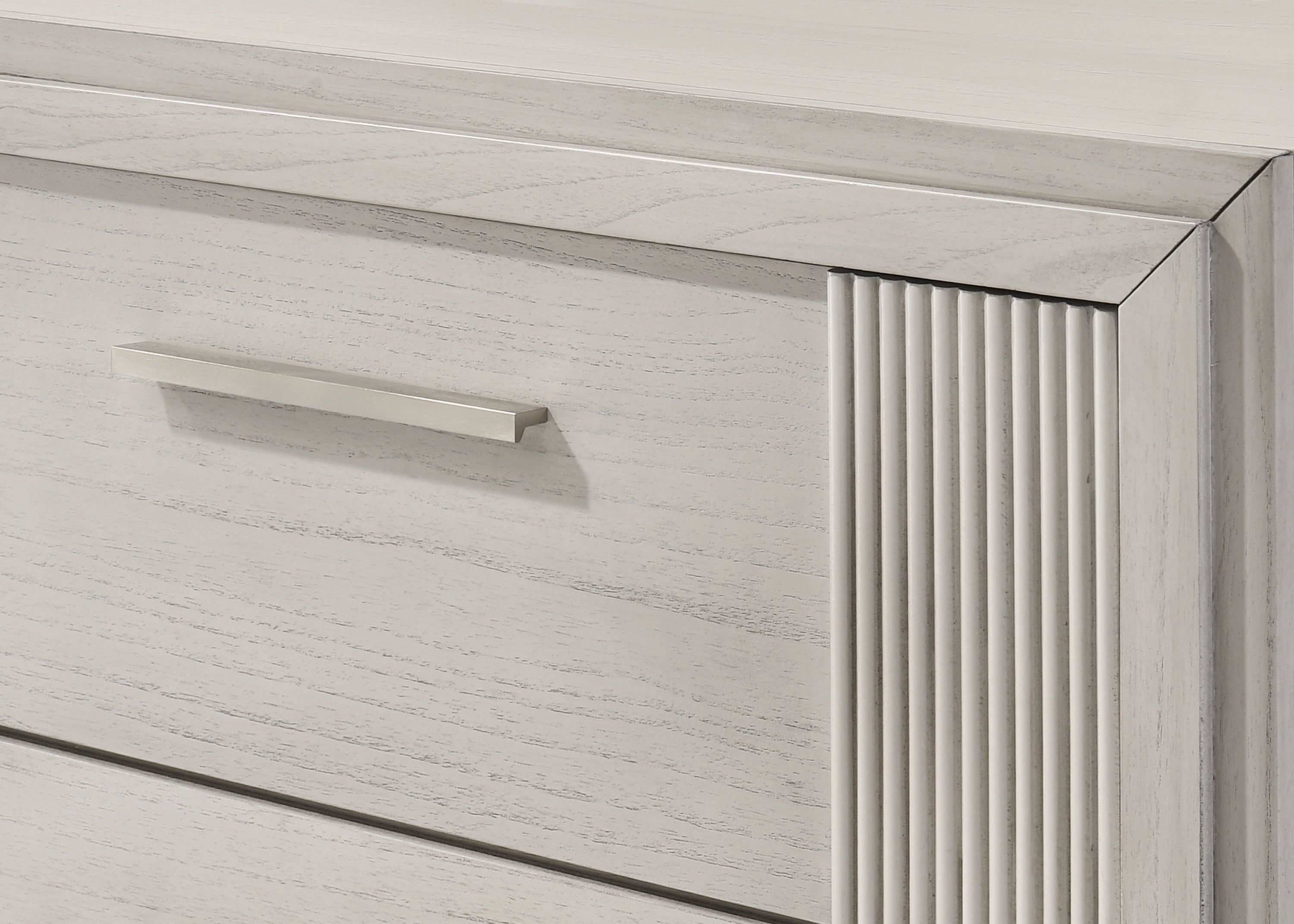 Carlton White Mist Nightstand