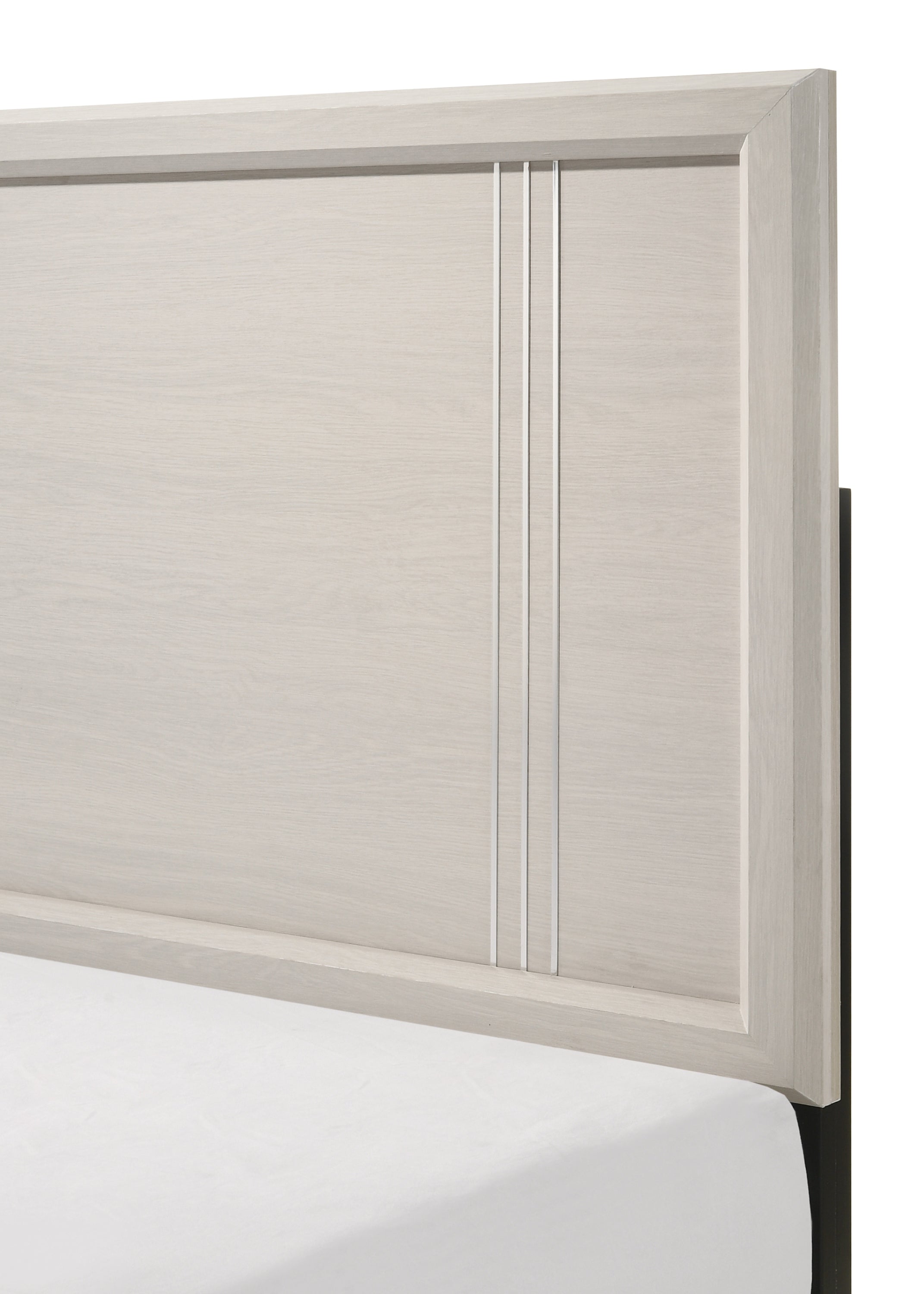 Charlie White Panel Youth Bedroom Set