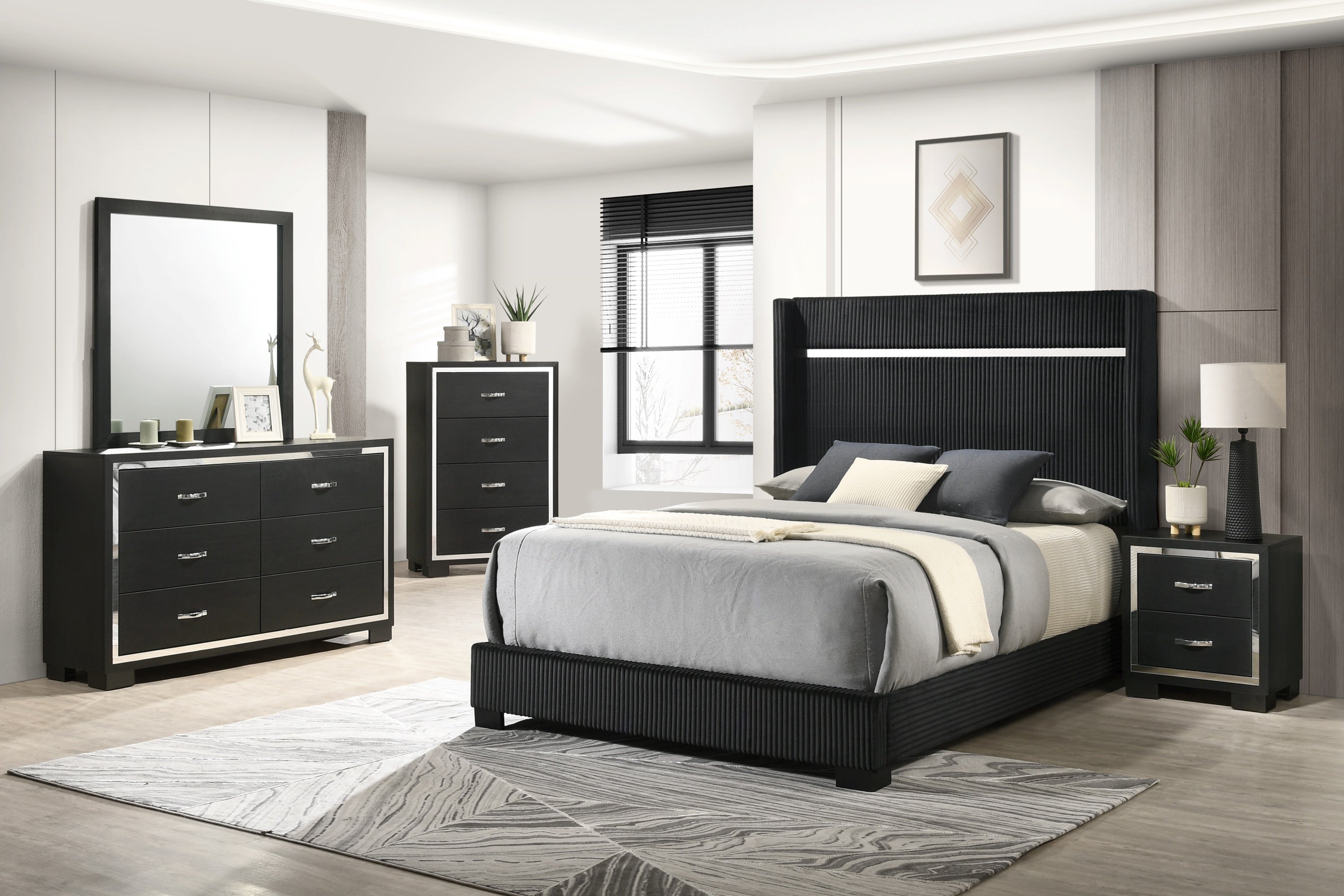 Gennro Black Dresser Mirror (Mirror Only)