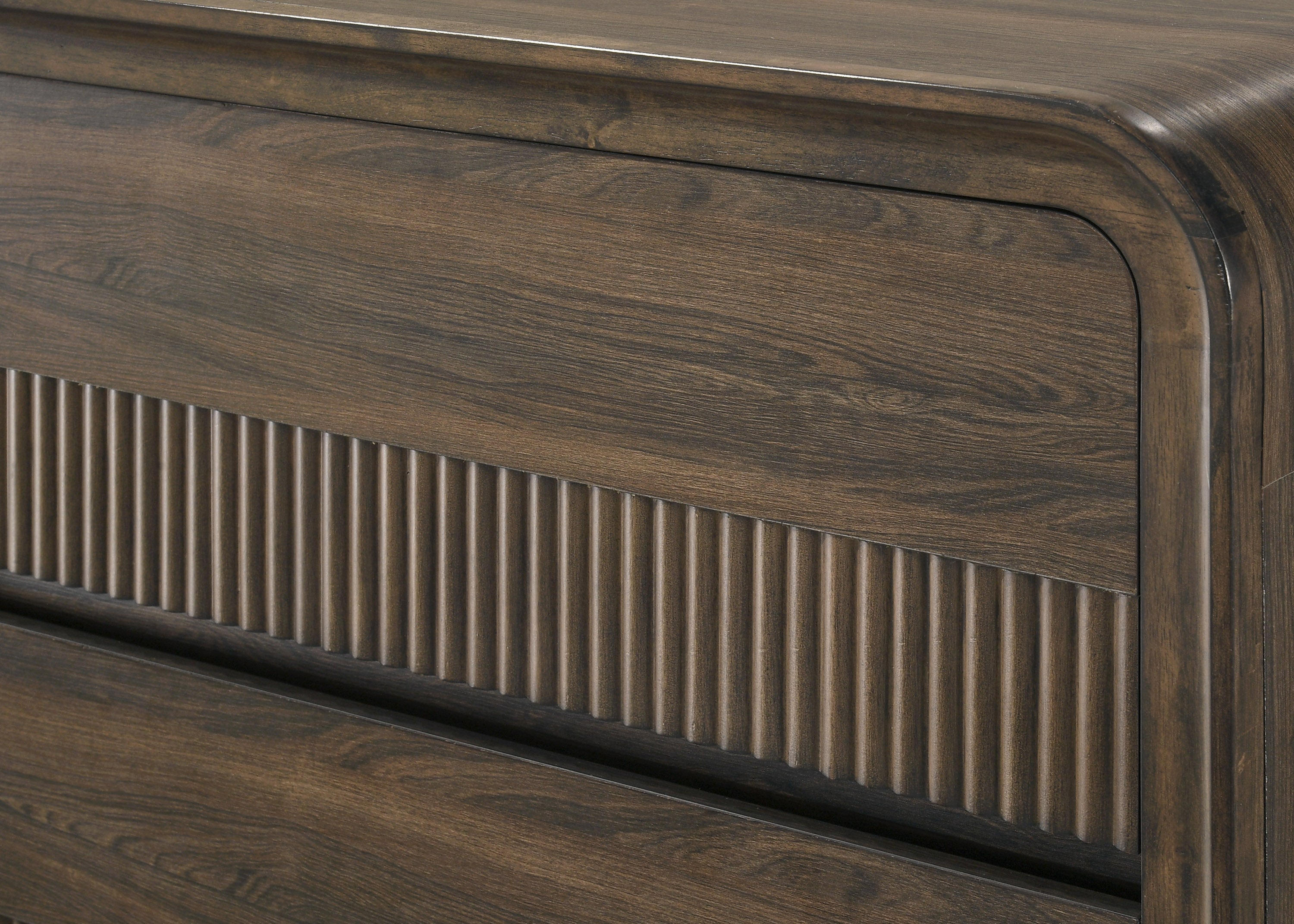 Kinkaid Warm Wood Bedroom Set